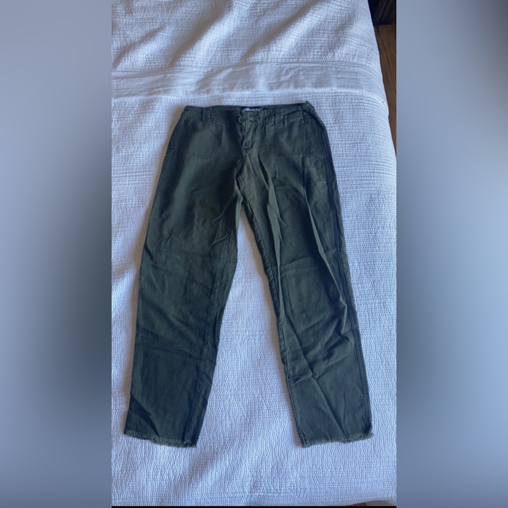 dollhouse size 3 green pants